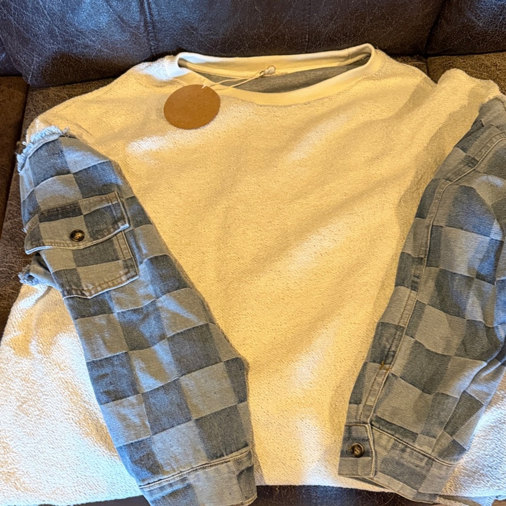 BiBi Cream Sweatshirt with Blue Plaid Sleeves